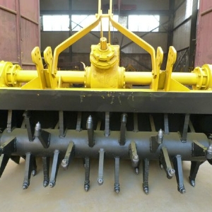 雙傳動兩排鏈條拌和機(jī)（中型）